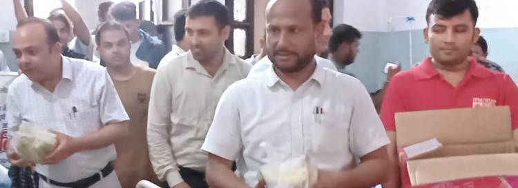 स्वर्गीय कोइरालाको जनजयन्तीमा भेरी अस्पतालका विरामीलाई फलपूmल वितरण
