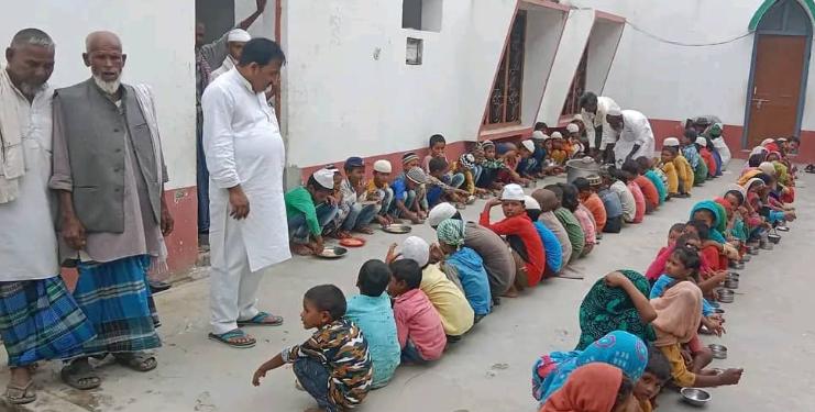 दिवा खाजाले अरविया गुल्सने वारिस मदरसाका प्रधानाध्यापक खुशी