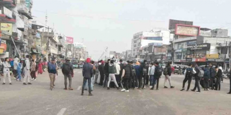 नेपालगञ्जमा आज पनि चक्काजाम, यातायात प्रभावित