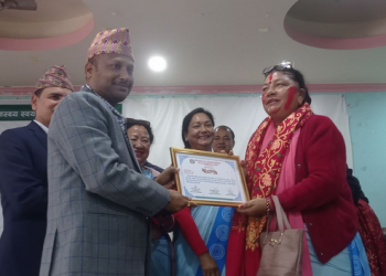 नेपालगञ्जका महिला स्वास्थ्य स्वयंसेविकाको सम्मान र विदाई