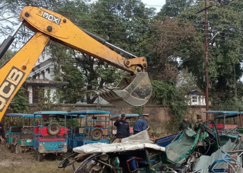 नेपालगञ्ज उपमहानगरपालिकाद्धारा पाँच वटा विद्युतिय रिक्सा नष्ट
