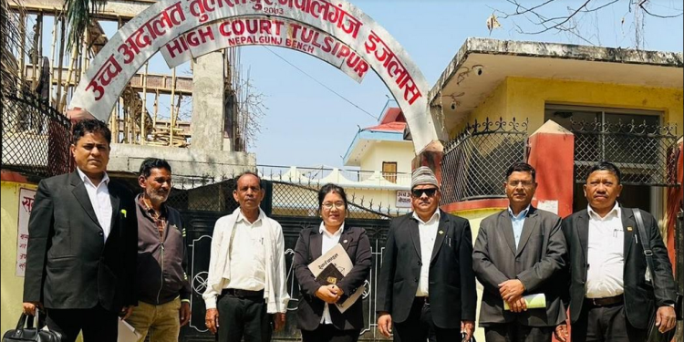 बाँके नरैनापुरस्थित एक सार्वजनिक पोखरीमा संरचना नबनाउन अदालतको आदेश