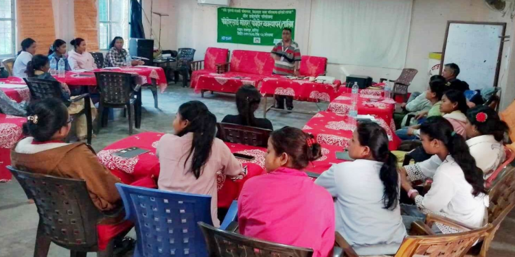 बर्दिया राजापुरका युवतीलाई ‘फोहोरलाई मोहोर’ बनाउने तालिम