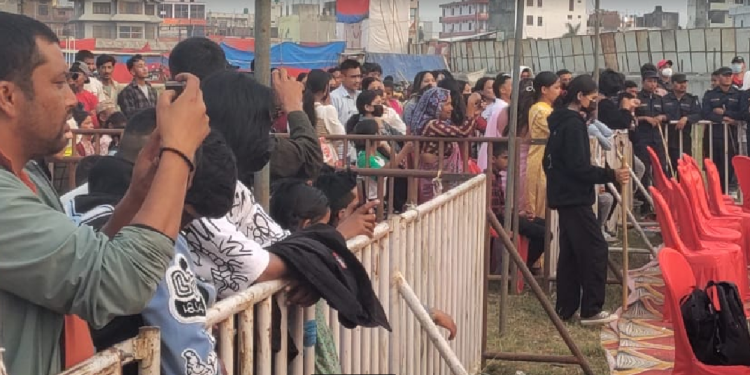 नेपालगञ्ज महोत्सवमा उत्साहजनक सहभागिता, सांगितिक कार्यक्रमले दर्शक तान्दै