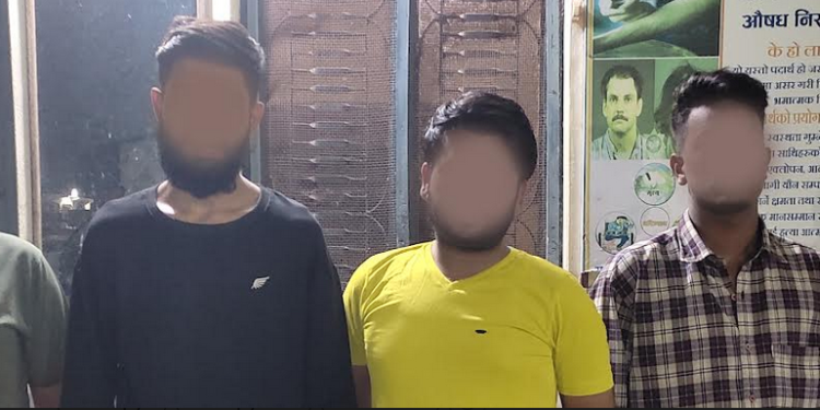 एसईई परीक्षामा शिक्षा ऐन बिपरीत कार्य गर्ने पाँच जना बाँके प्रहरीद्धारा पक्राउ