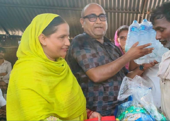 बाँके डुडुवा गाउँपालिका छिटईपुर्वाका अग्नीपीडितलाई राहत प्रदान