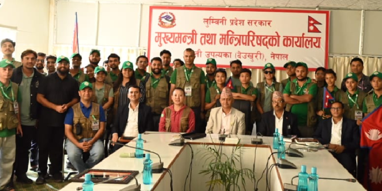 मुख्यमन्त्री आचार्यद्वारा मेची–महाकाली राष्ट्रिय उद्धार टोलीको स्वागत