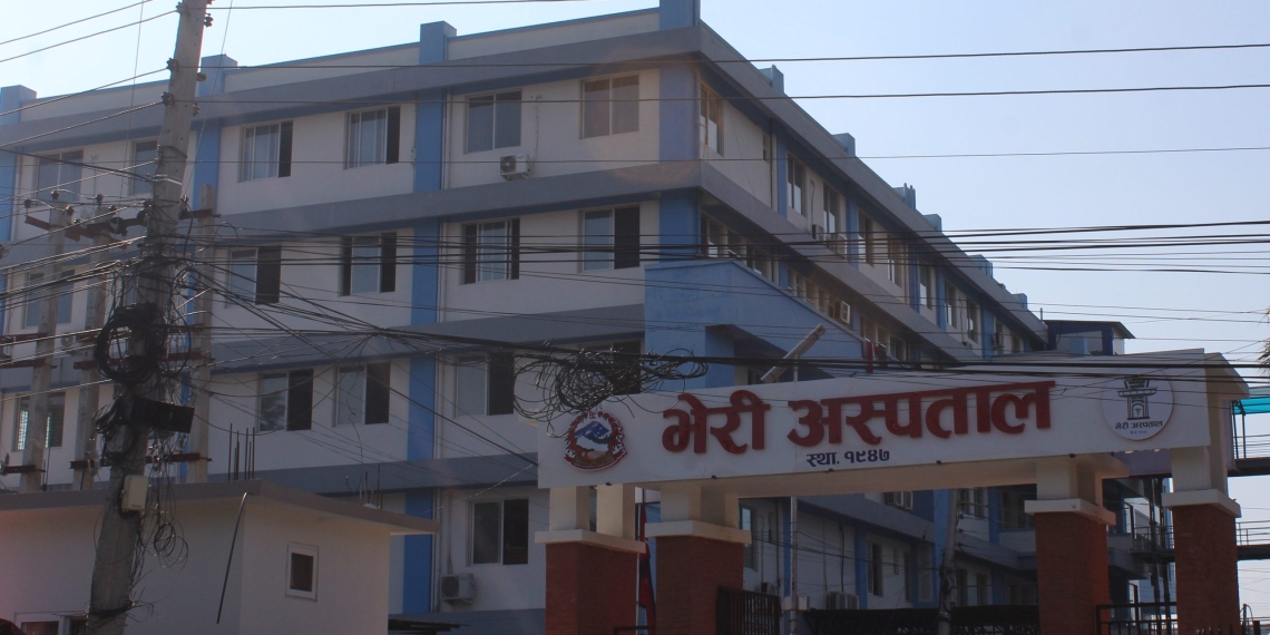 काममा फर्किए भेरी अस्पतालका चिकित्सकहरू