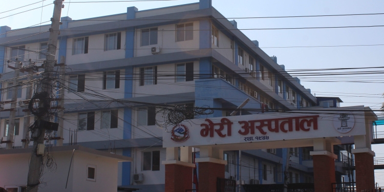 काममा फर्किए भेरी अस्पतालका चिकित्सकहरू